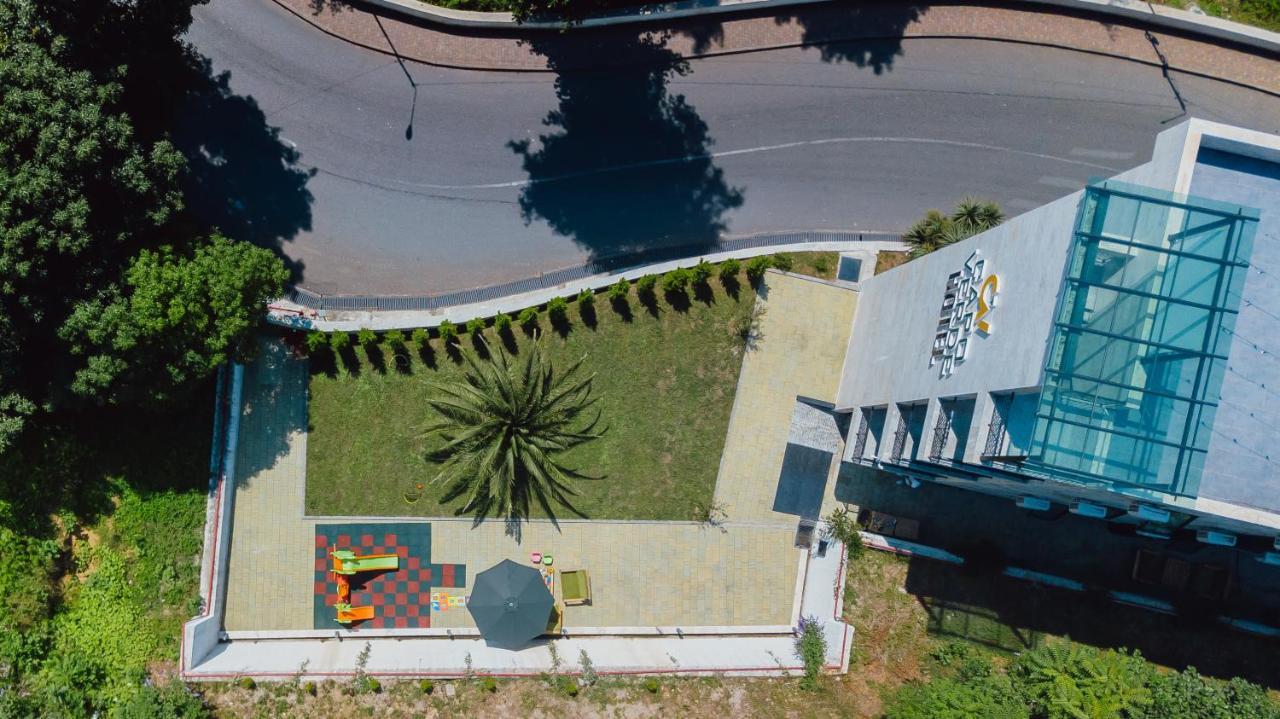 Capo Verde Hotel באטומי מראה חיצוני תמונה