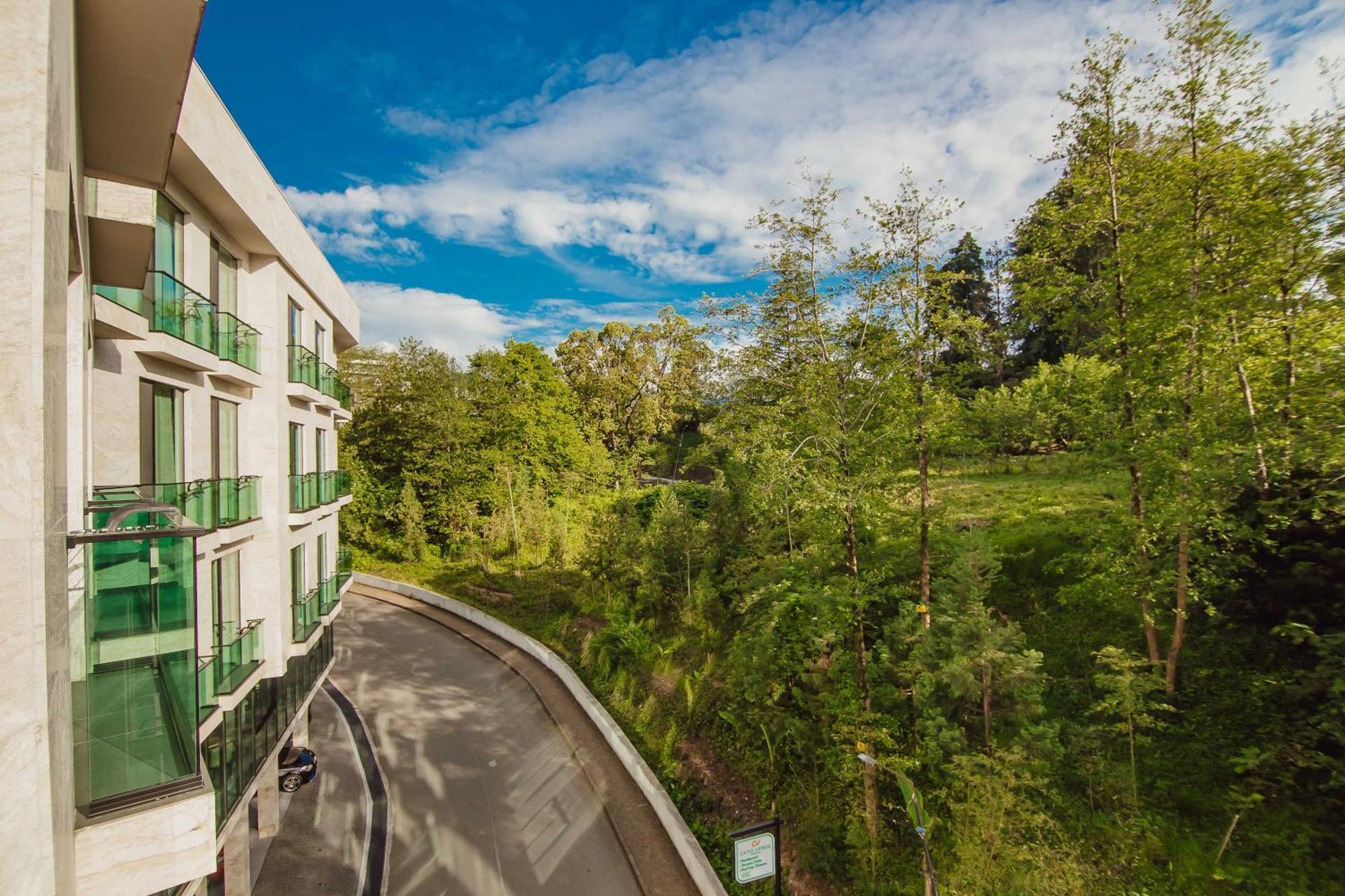 Capo Verde Hotel באטומי מראה חיצוני תמונה